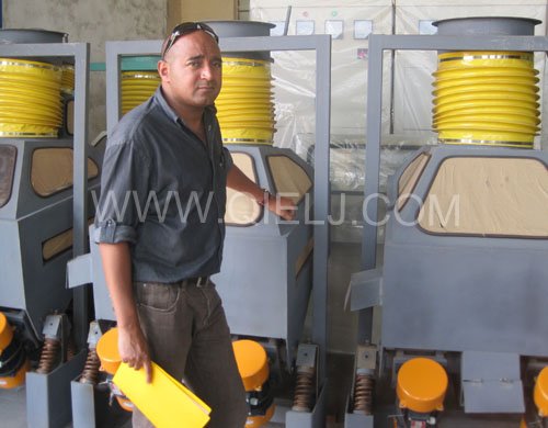 2011年7月25日，外國友人參觀考察我公司！明經(jīng)理等接待并陪同參觀！(圖10)