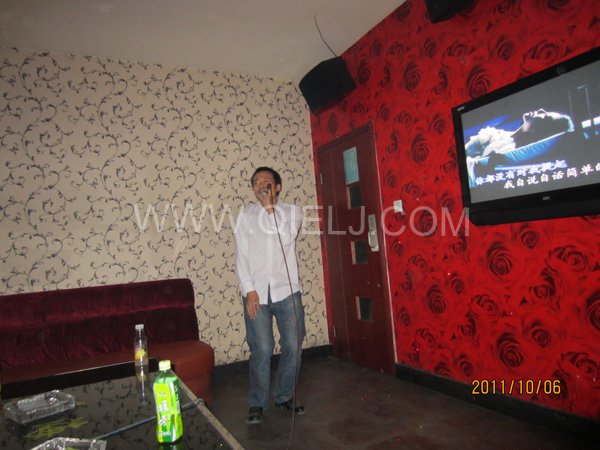 2011年10月，鄭州企鵝糧油機(jī)械有限公司--外貿(mào)部，十一國(guó)慶節(jié)團(tuán)體活動(dòng)！(圖13)