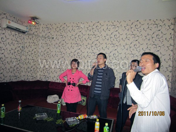 2011年10月，鄭州企鵝糧油機(jī)械有限公司--外貿(mào)部，十一國(guó)慶節(jié)團(tuán)體活動(dòng)！(圖1)