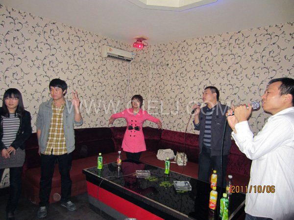 2011年10月，鄭州企鵝糧油機(jī)械有限公司--外貿(mào)部，十一國(guó)慶節(jié)團(tuán)體活動(dòng)！(圖2)