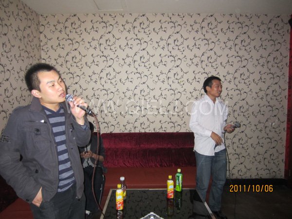 2011年10月，鄭州企鵝糧油機(jī)械有限公司--外貿(mào)部，十一國(guó)慶節(jié)團(tuán)體活動(dòng)！(圖8)